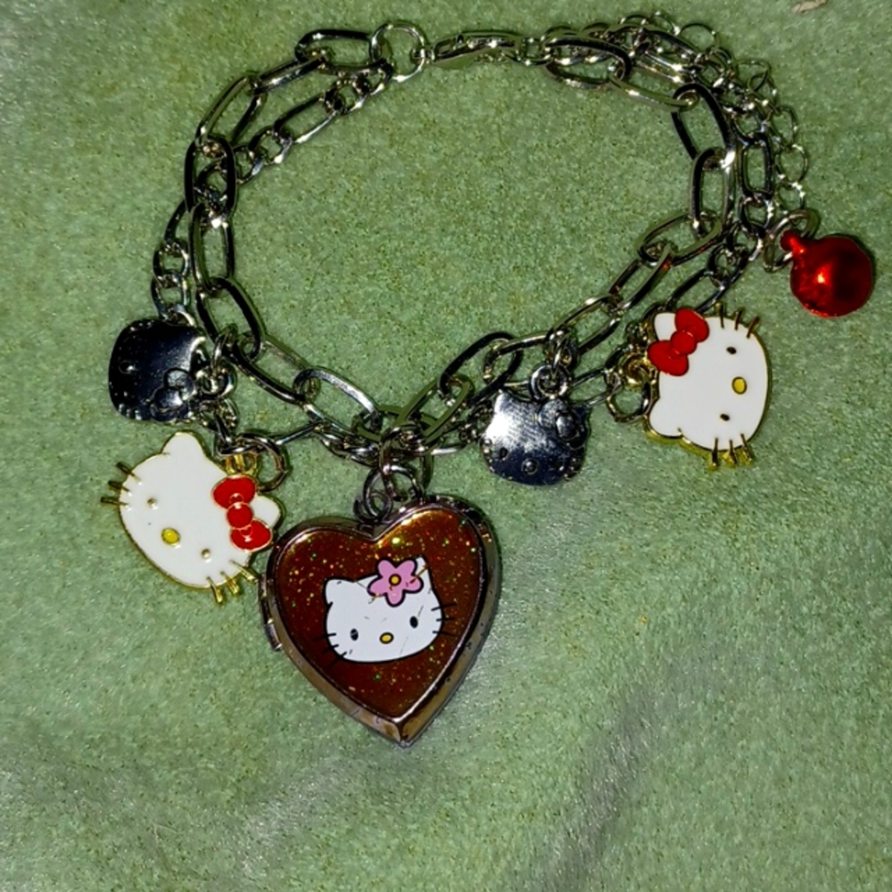 Sanrio bracelet with Vintage Locket